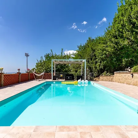 Pool, 5 Mins To Center, 4 Sleeps * Volterra